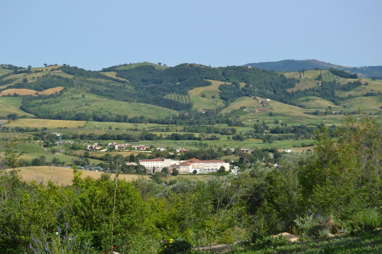 Il Nido Del Falco Nelle Antiche Mura Vila Saturnia Exterior foto