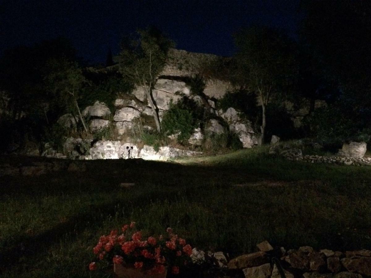 Il Nido Del Falco Nelle Antiche Mura Vila Saturnia Exterior foto